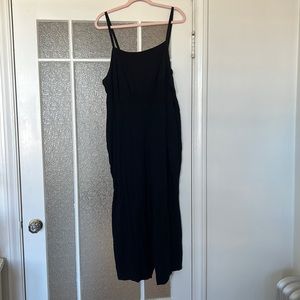 Old Navy Black Wide Leg Jumpsuit XXL